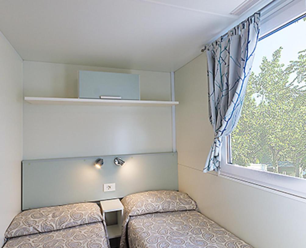 Eurocampingpacengo Hotell Lazise Eksteriør bilde
