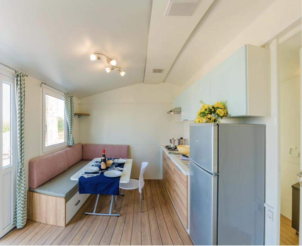 Eurocampingpacengo Hotell Lazise Eksteriør bilde