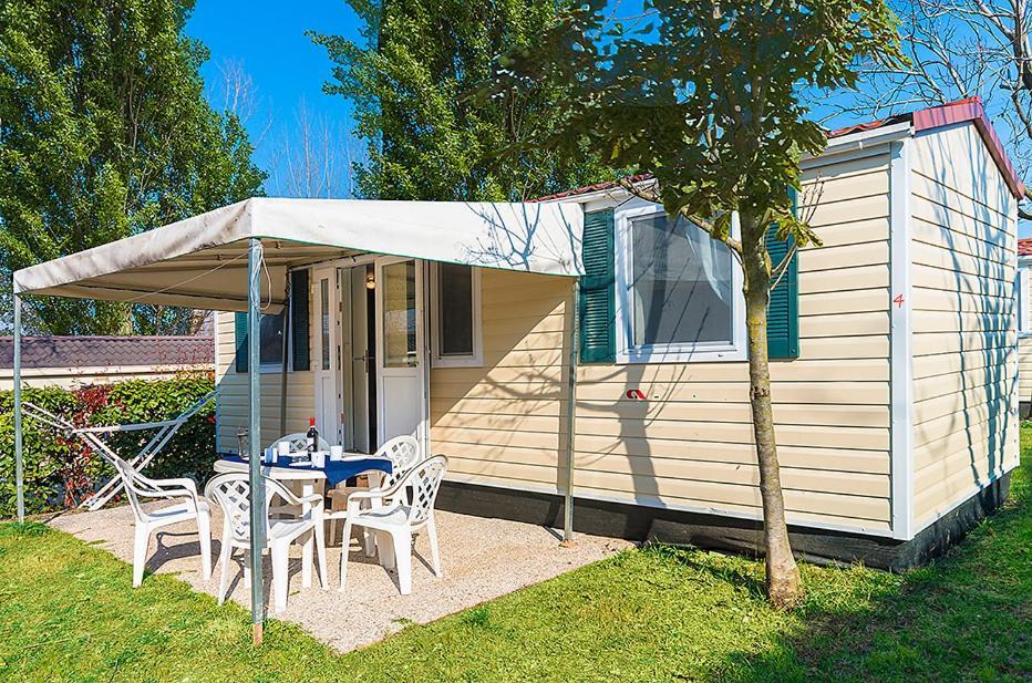 Eurocampingpacengo Hotell Lazise Eksteriør bilde